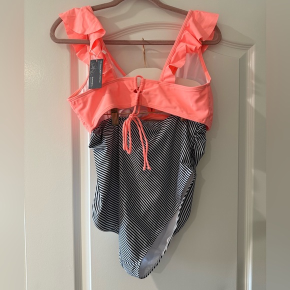 Pink Ruffle Maternity Swimsuit - Picture 4 of 6